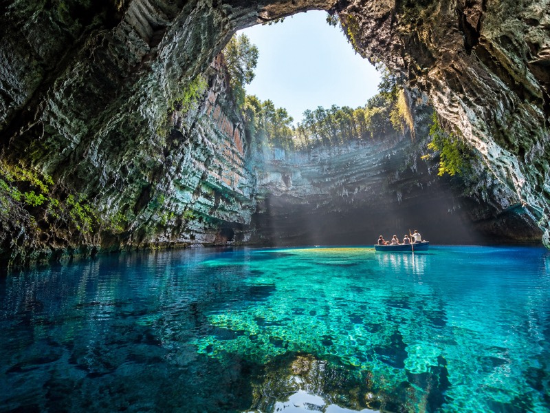 Grot van Melissani
